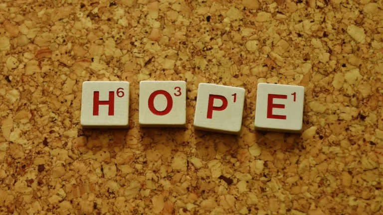 5 Best Hope Quotes in Urdu from Famous Poets: A Journey Through Optimism in Poetry
